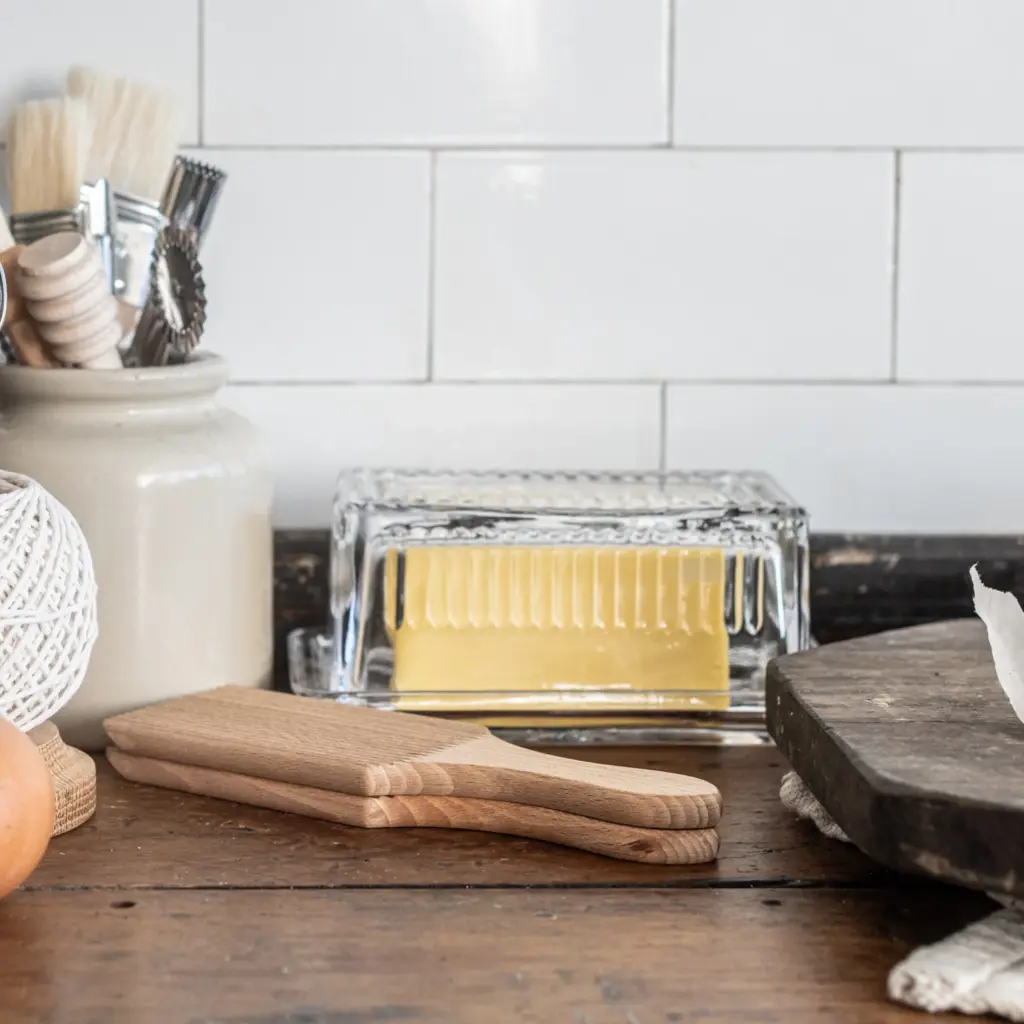 butter_dish_glass.webp