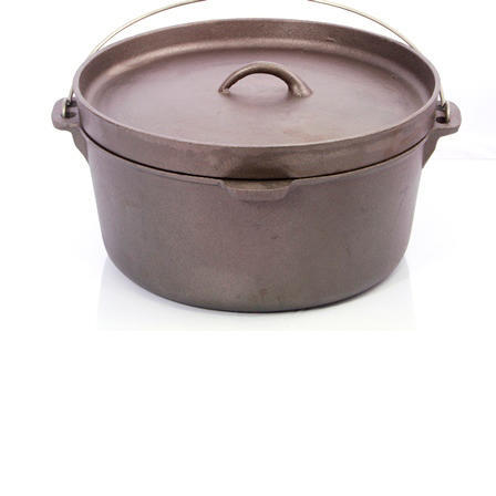 Cast Iron Camp Oven w/ Bag - 4.5QT