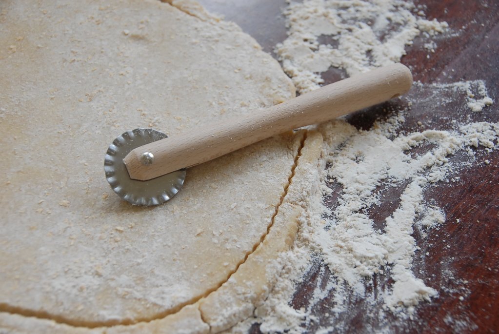 Pastry Wheel - Beechwood