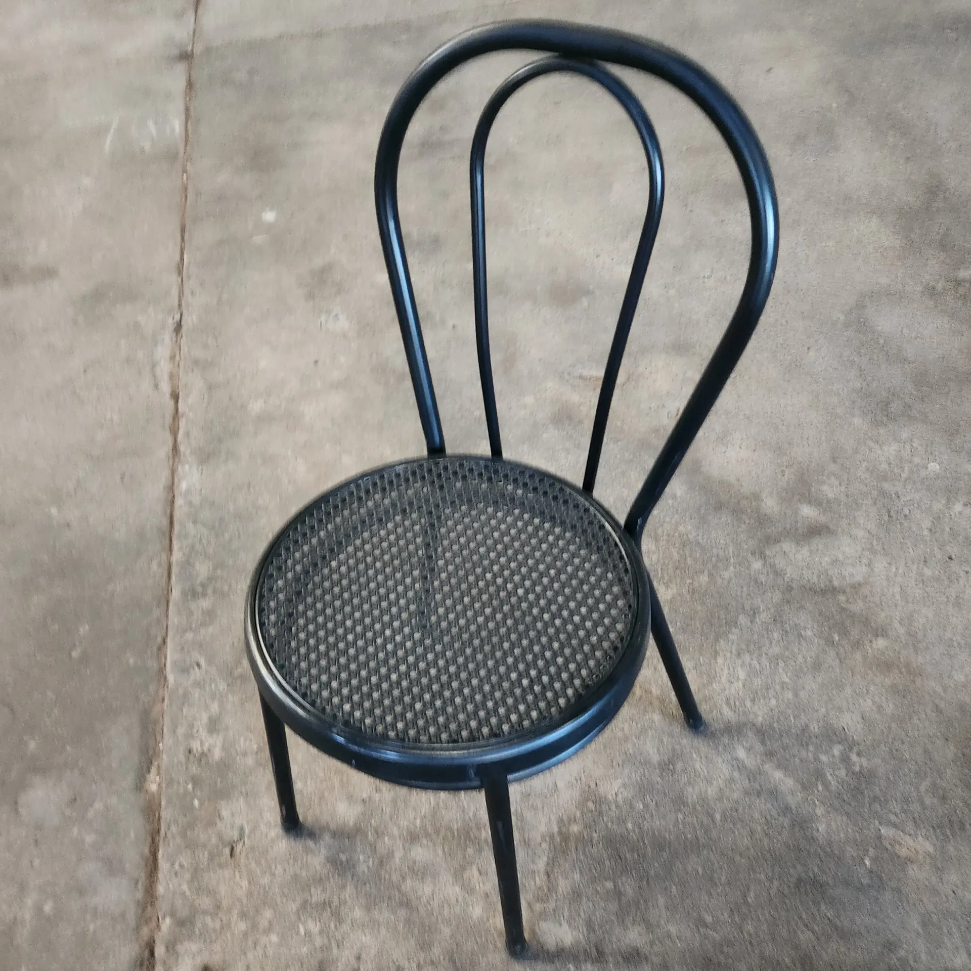 Black Metal Bentwood Style Chair